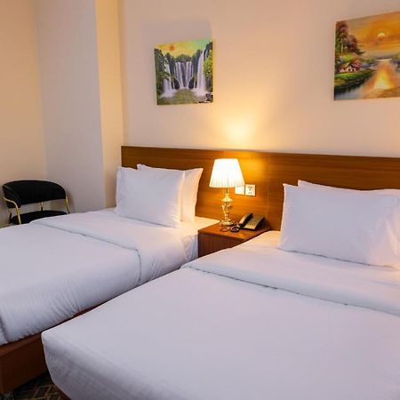 Three 888 Hotel Dubaj Zewnętrze zdjęcie