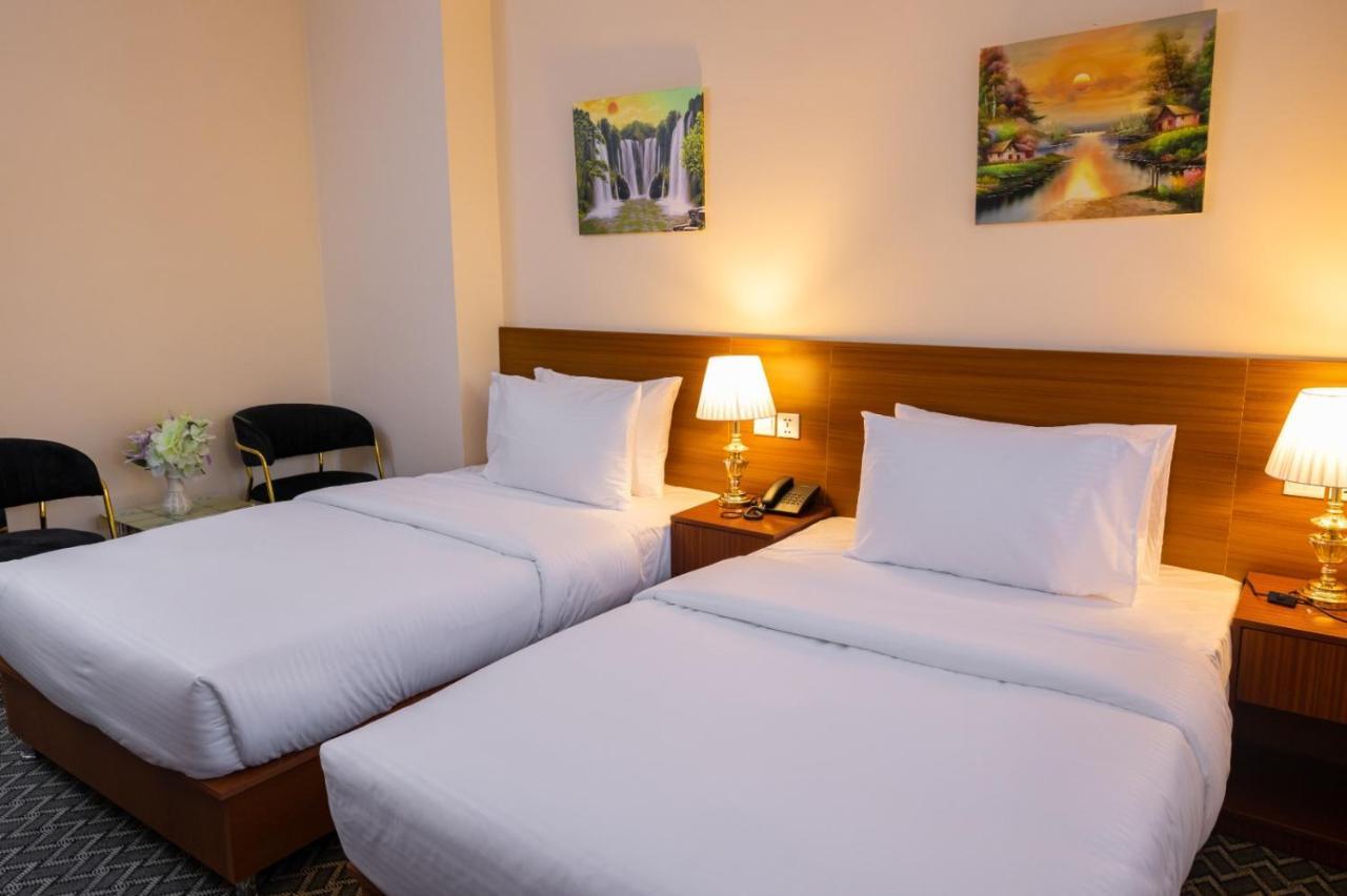 Three 888 Hotel Dubaj Zewnętrze zdjęcie