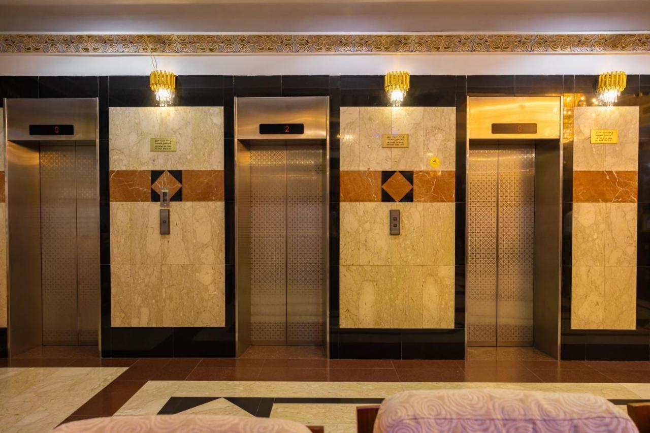 Three 888 Hotel Dubaj Zewnętrze zdjęcie
